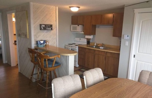 Oscoda House | (Surfside #6) 2 BR Beach Front Cottage On Lake Huron