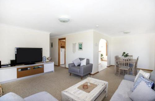 Kioloa House | Surfside