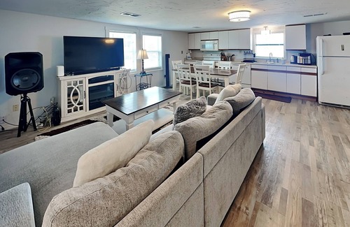 Surfside Beach House | Surfside Beach Bungalow | Water Views + Community Pool