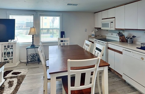 Surfside Beach House | Surfside Beach Bungalow | Water Views + Community Pool