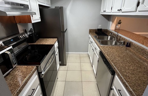Surfside Beach House | Surfside Beach. Cute & Cozy townhome 4 mins from the ocean !