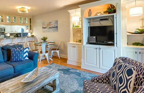 Long Bay Estates Apartment | Surfside Beach Condo with Ocean Access and Balcony!