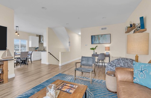 San Onofre House | Surfside Beach Escape