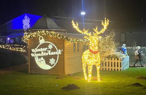 Cayton Bay Apartment | Surfside Bliss - Cayton Bay Park caravan