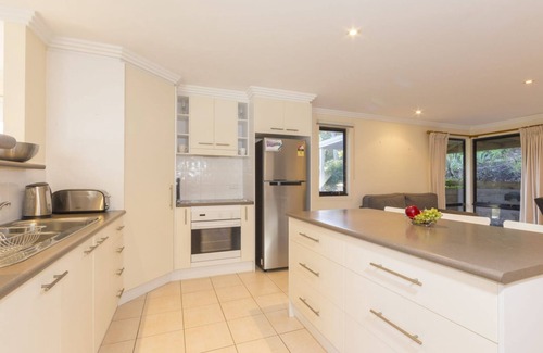 Surfside House | Surfside Holiday Beauty