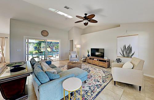 Pelican House | Surfside Oasis