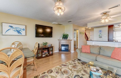St. Augustine Beach Apartment | Surfside Six E