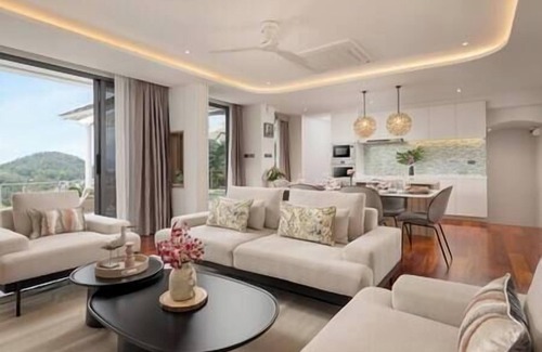 Cherngtalay Villa | Surin Seaview Villa by Elite Havens