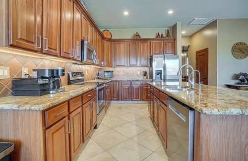 Surprise Farms House | Surprise Home w/Patio & Pool: Walk to Parks!