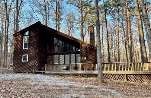 Counce Cabin | Surprise Valley - 3/2 Pickwick Lake Cabin - no pet fee