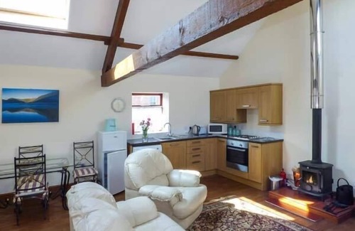 Holmrook Cottage | SURPRISE VIEW, pet friendly, character holiday cottage in Ravenglass