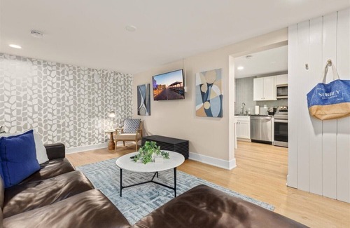 Ventnor City Hotel | Surrey Beach House