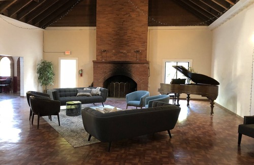 Guerneville Other | Surrey Resort