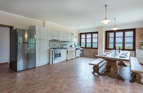 Murlo Villa | Surrounded by greenery and nature, a newly restored villa and an annex ideal for a group up to 14 pe