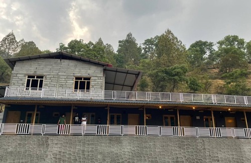 Tehri House | Surrounded by mesmerising multitude of trees, beautiful valleys, and Mrig (deer)