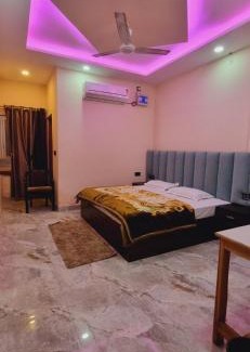 Haraiya Hotel | Surya Palace