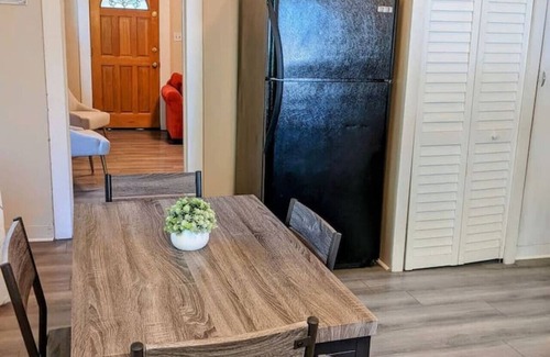 Susanville House | Susanville's cutest cottage 3 beds 1 bath sleeps 5