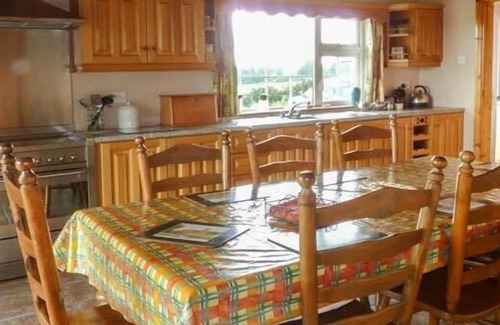 Marshalstown Cottage | SUSSEX LODGE, pet friendly in Enniscorthy, County Wexford