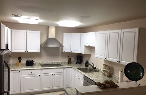 Derwood Apartment | Susu's-luxurious 1200-SF 2 Bedrooms, 2 Baths, Beautiful, Sunny & spacious Apt.