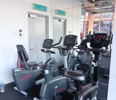 Kampung Sembulan Baru Apartment | Sutera Avenue KK by AJ Vacay Home