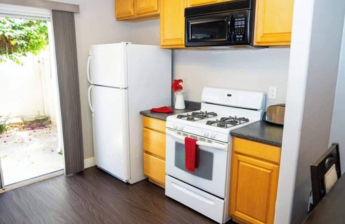 Hillcrest House | Sutra Summary: Welcom