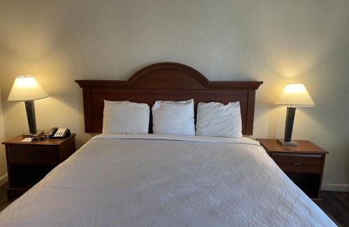 Yuba City Hotel | Sutter Inn