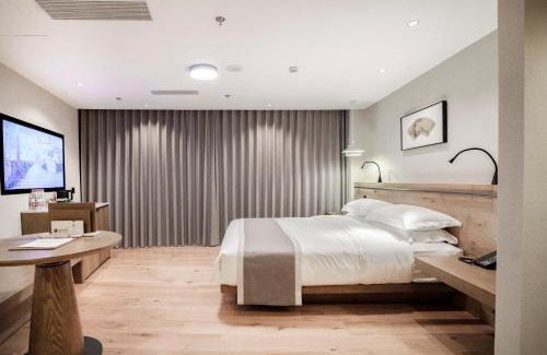 Wuzhong Hotel | Suzhou Qingfeng Mingyue Hotel