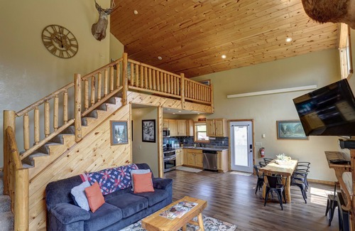 Keystone House | Svenmar Lodge
