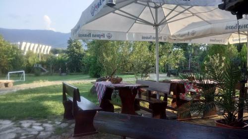 Vurshets House | Sveti Georgi Family Hotel