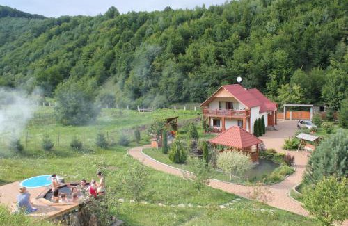 Serednye House | Svit Sontsya