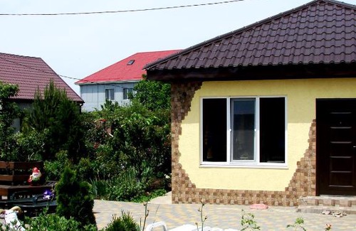 Molodizhne House | Svitoch