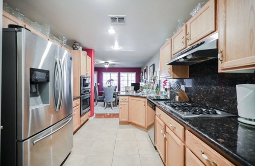 The Section Seven House | SVS: Three Bedroom Monthly Home with Massage Chair