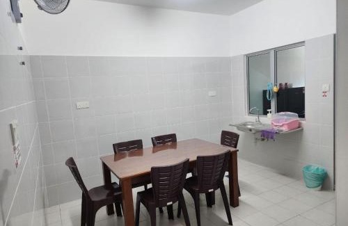 Kota Tinggi House | SW Homestay KOTA TINGGI 2