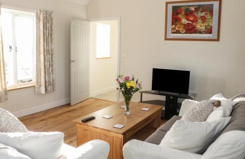 Burlton House | Swallow Barn