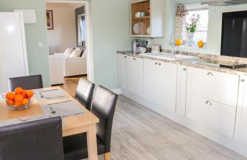 Burlton House | Swallow Barn