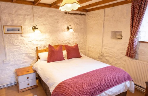 Pyle Apartment | Swallow Cottage
