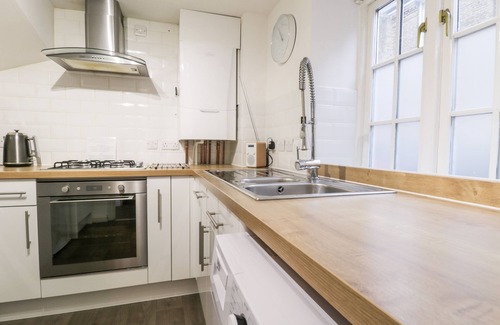 Herne Bay Cottage | Swallow Cottage