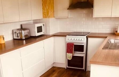 Welney House | Swallow Fishing Lodge - Sleeps 4