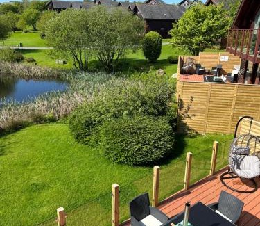 Winnard's Perch Resort | Swallow Lodge with Hot Tub, dogs welcome sleeps 8, Great resort Facilities