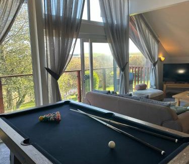 Winnard's Perch Resort | Swallow Lodge with Hot Tub, dogs welcome sleeps 8, Great resort Facilities