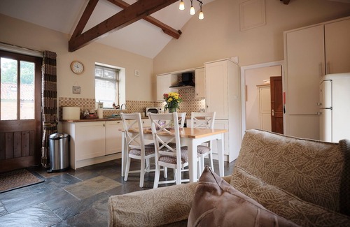 Folkton Cottage | Swallows Nest Cottage