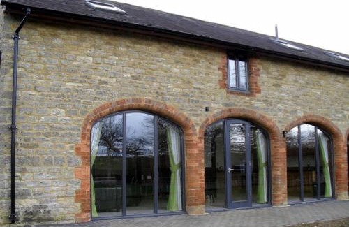 Towcester House | Swallows Swoop at Tove Valley Cottages