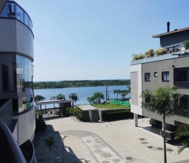 Lagoa Pequena Apartment | Swami: Conforto e Estilo no Novo Campeche HT5059