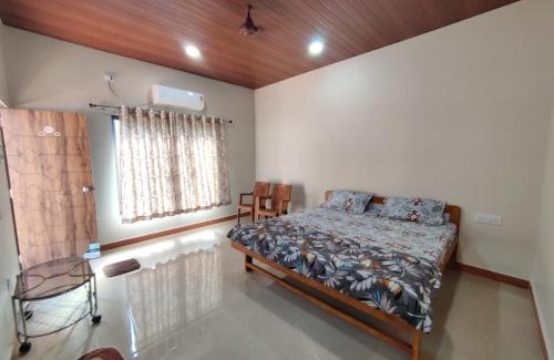 Anjanvel House | Swami Cottage