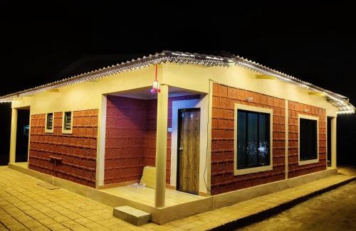 Anjanvel House | Swami Cottage