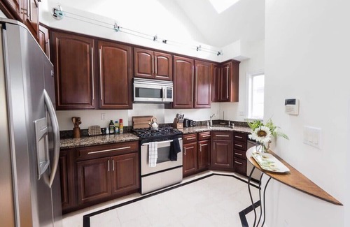Swampscott Apartment | Swampscott Haven, Four Bedrooms, Come Unwind