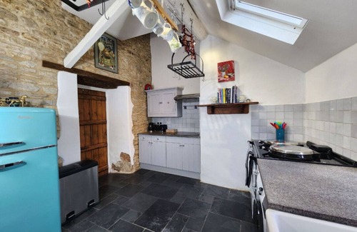 Kidlington House | Swan Cottage, 2-Bedroom, Canal View, Parking, Wifi, Oxford