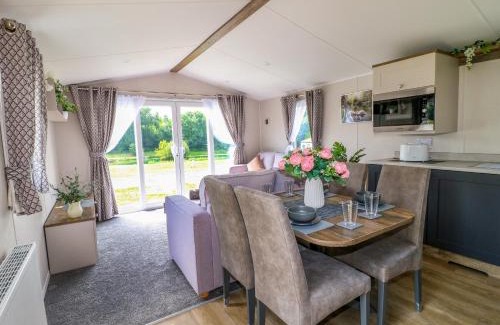 Swannington House | Swan Lodge