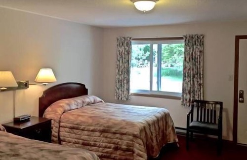 Perth East Hotel | Swan Motel