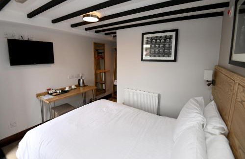 Thatcham Hotel | Swan, Thatcham by Marston's Inns